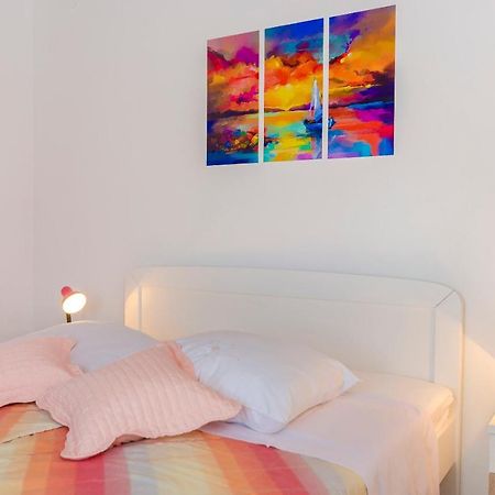 Apartment And Rooms Ema Vodice Zewnętrze zdjęcie