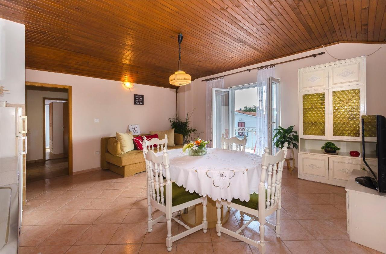 Apartment And Rooms Ema Vodice Zewnętrze zdjęcie