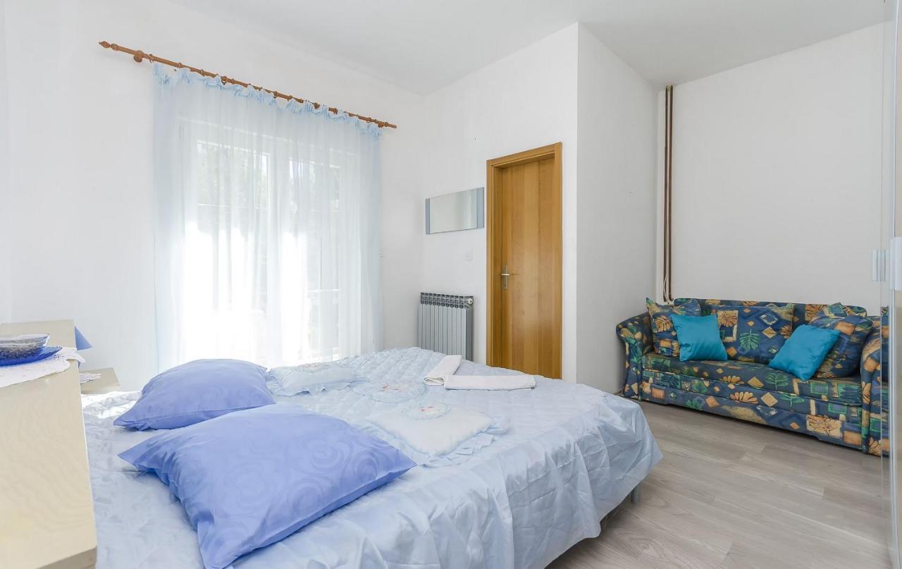 Apartment And Rooms Ema Vodice Zewnętrze zdjęcie