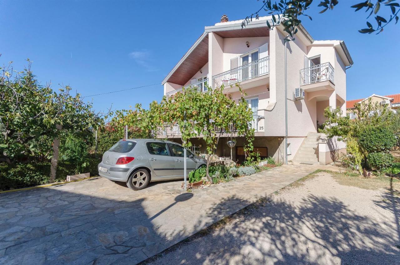 Apartment And Rooms Ema Vodice Zewnętrze zdjęcie